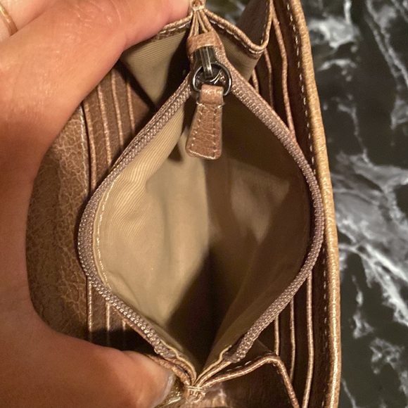 BURBERRY WALLET - Picture 8 of 11